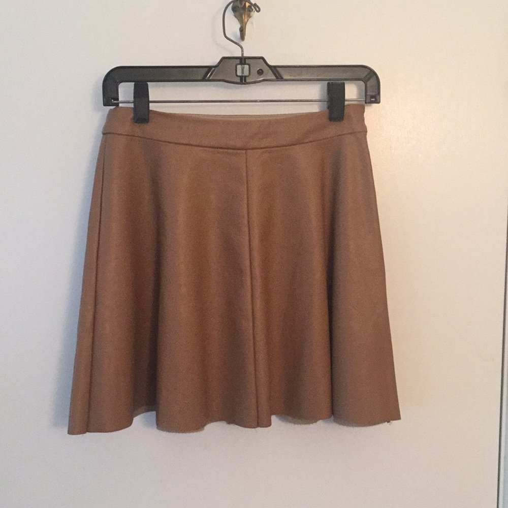 High waisted skirt